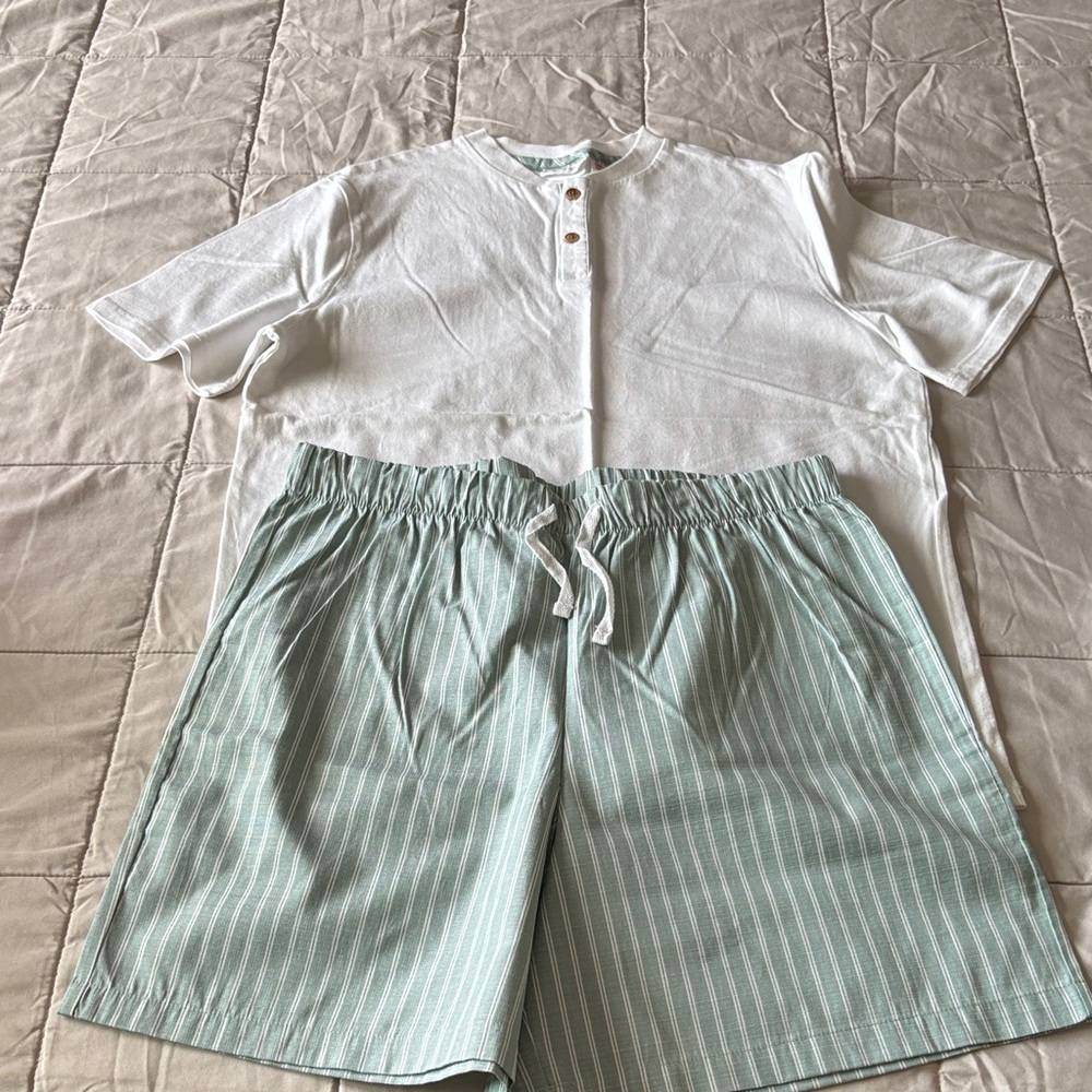 Mango White Shirt with Green shirt pajama set